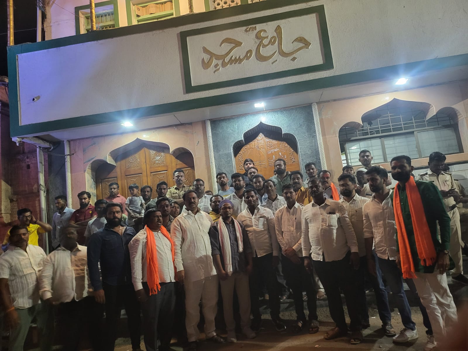 Shiv Jayanti procession welcomed by Muslim brothers at Jama Masjid in Karmala