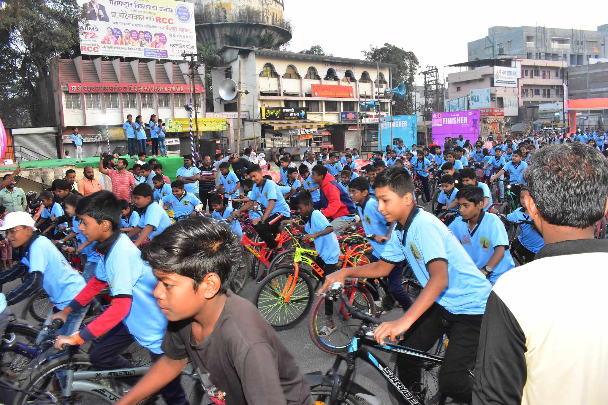 We organized Pandhari Cyclothon in Pandhari on behalf of Pandharpurkar Foundation and District Cycle Association of Solapur