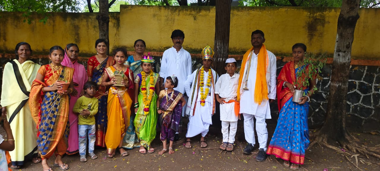 Baldindi on the occasion of Ashadhi Ekadashi in Balewadi school