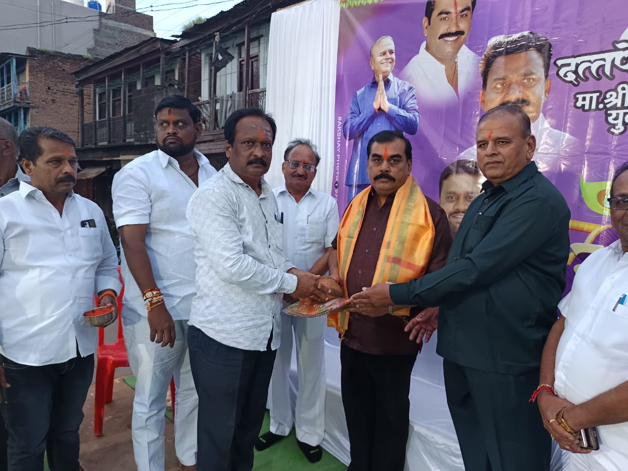 Inauguration of Dahihandi festival at Dattapeth by former MLA Jayvantrao Jagtap