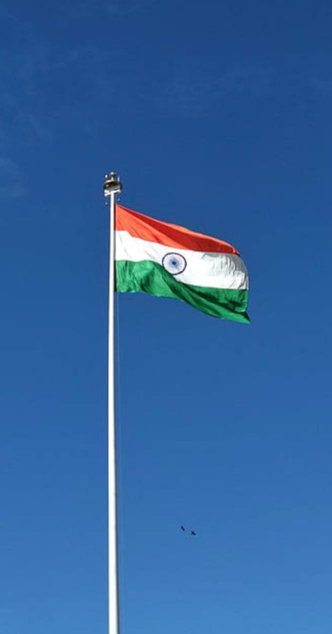 करमाळा पोलिस व तहसीलच्या वतीने आज तिरंगा रॅली